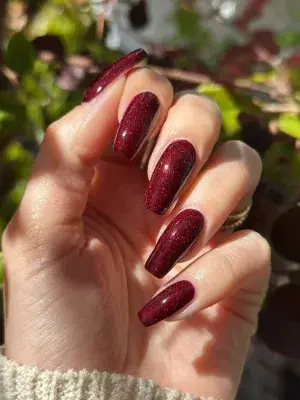 30 Simple Red Nail Designs for Beginners That Look Salon-Worthy — GlowNailDesigns