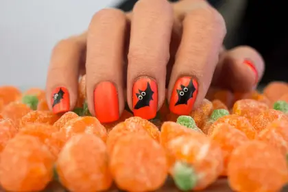 20 Trendy Halloween Nail Looks That Will Be Everywhere This Fall — GlowNailDesigns