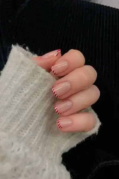 20 Classy Christmas Nails for an Elegant Holiday Look — GlowNailDesigns
