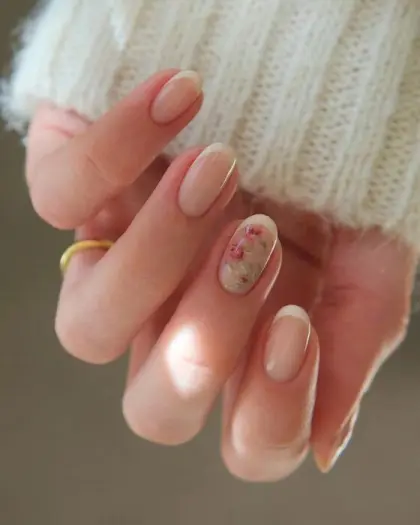 30 Simple French Tip Nail Designs That Never Go Out of Style — GlowNailDesigns