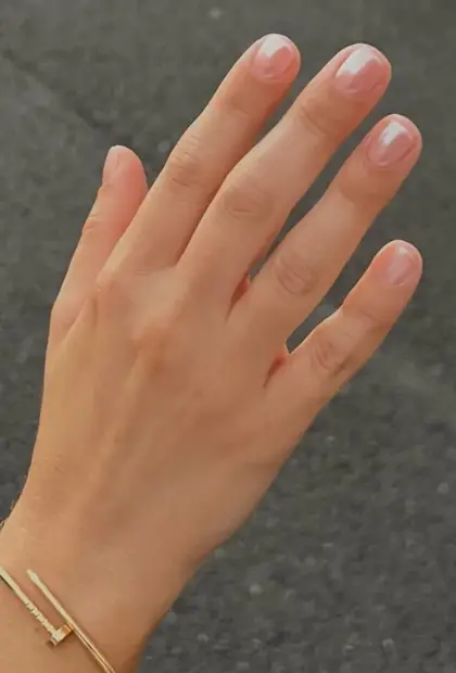 25 Chrome Nail Ideas for a Sleek and Trendy Manicure in 2026 — GlowNailDesigns