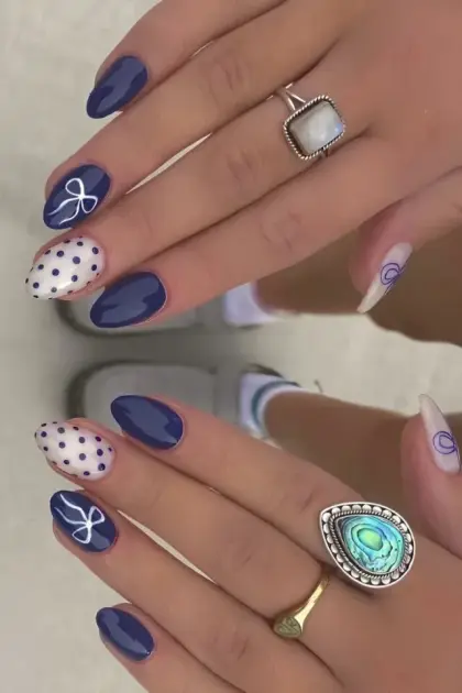 15 Short Blue Nails Ideas That Are Easy to Wear Every Day — GlowNailDesigns